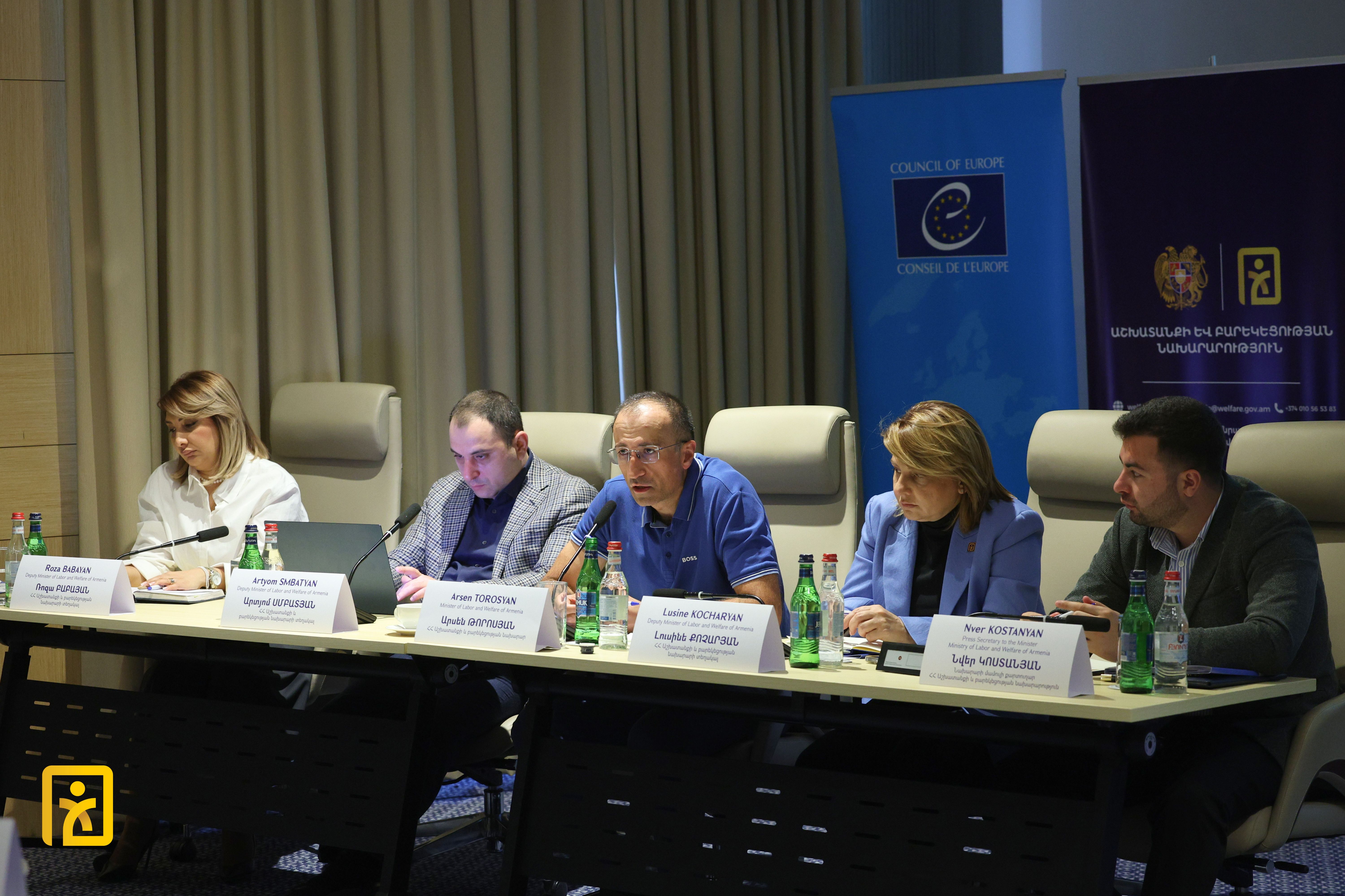 Off-Site Seminar and Discussion with Media Representatives on Recent Reforms in the Labor and Welfare Sectors